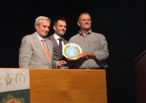 Premiazione Lumaca Chef a Piana di Monte Verna nell'ambito del Convegno Internazionale di Elicicoltura
